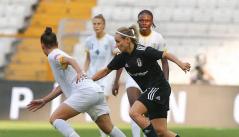 Beşiktaş Vodafone, ALG Spor'a mağlup oldu