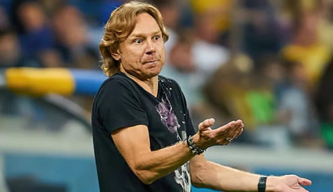 Beşiktaş'ın yeni hedefi Valeri Karpin!