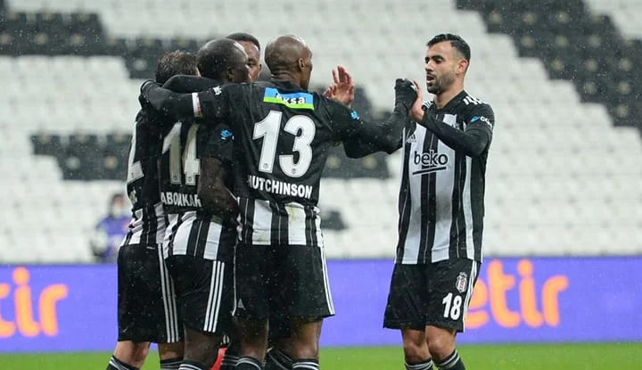 Beşiktaş, yeniden liderlik koltuğuna oturdu!