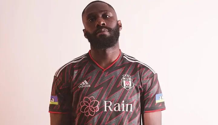 Beşiktaş yollarını ayırıyordu, 2026'ya kadar sözleşmeyi kaptı!