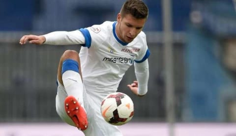 Beşiktaş'a dev stoper!