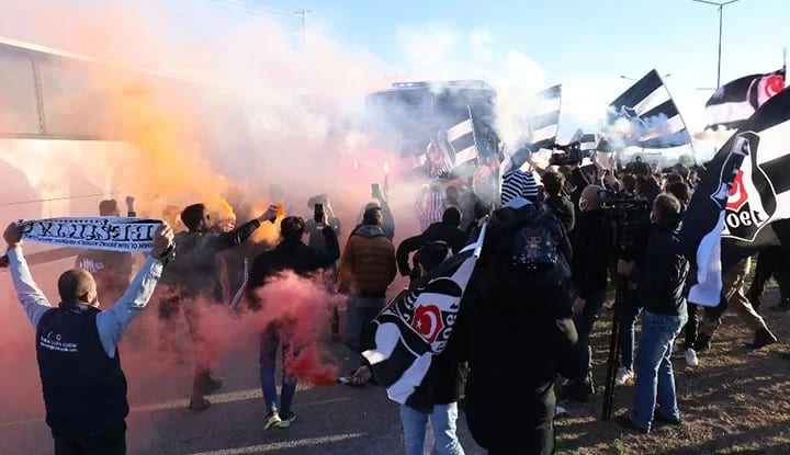 Beşiktaş'a Malatya'da coşkulu karşılama! İşte görüntüler...