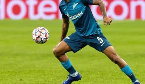 Beşiktaş'a Rusya'dan orta saha!
