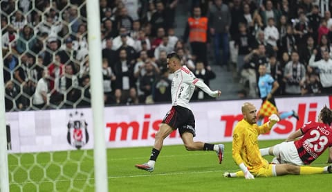 Beşiktaş'a sahasında şok mağlubiyet!