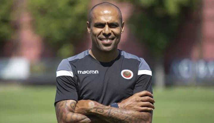 "Beşiktaş'a transfer olduktan sonra iki ay evden çıkmadım"