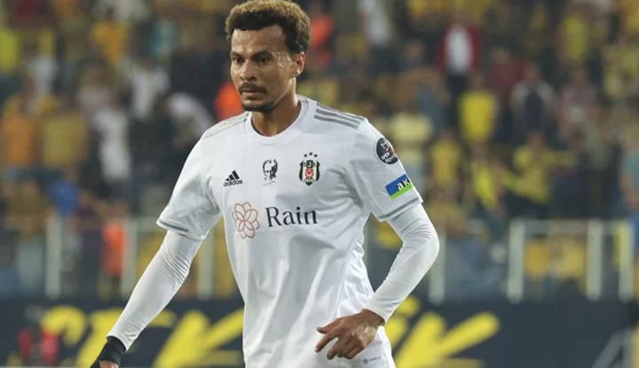 Beşiktaş'a yıldız oyuncudan sakatlık şoku!