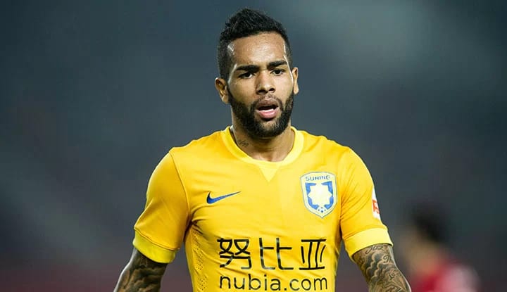 Beşiktaş'ın Alex Teixeira'ya yaptığı teklif ortaya çıktı! İşte sözleşme süresi, maaş ve imza parası...