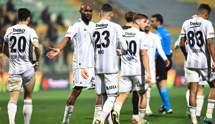 Beşiktaş'ın Antalyaspor karşısında ilk 11'i belli oldu!
