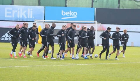Beşiktaş'ın Başakşehir maçı kamp kadrosu belli oldu!