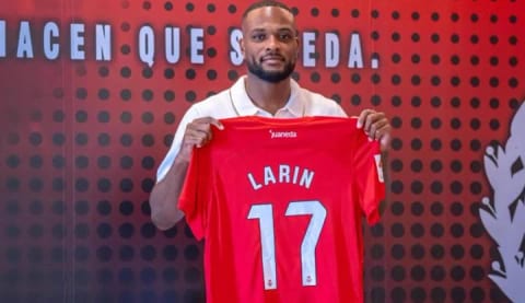 Beşiktaş'ın eski golcüsü Larin’e övgü dolu sözler!