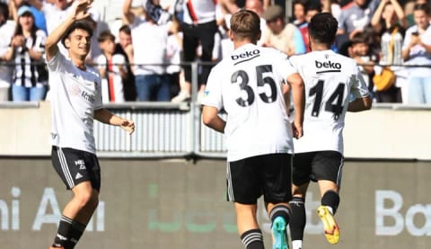 Beşiktaş'ın gençleri uçuşa geçti!