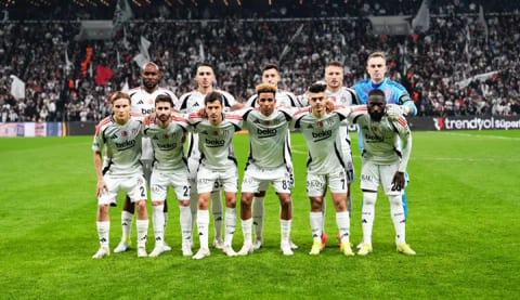 Beşiktaş'ın ilk 11'i belli oldu!