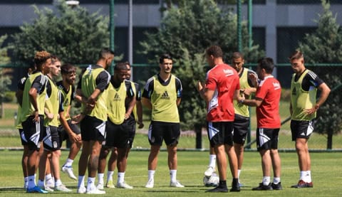 Beşiktaş'ın ilk 11'i belli oldu!