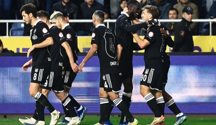 Beşiktaş'ın Kasımpaşa karşısında ilk 11'i belli oldu!