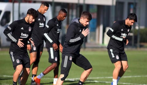 Beşiktaş'ın Kayserispor maçı kamp kadrosu açıklandı!