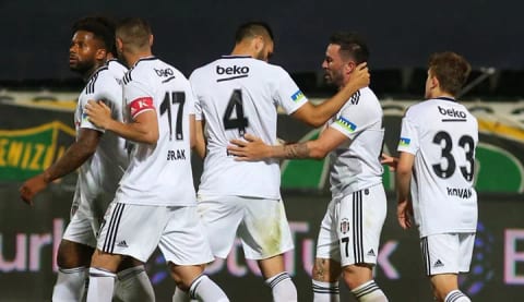 Beşiktaş'ın Konyaspor maçı kadrosu belli oldu!