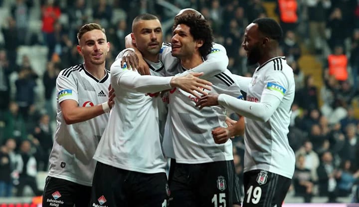 Beşiktaş'ın maç saatlerinde değişiklik! İşte yeni program...