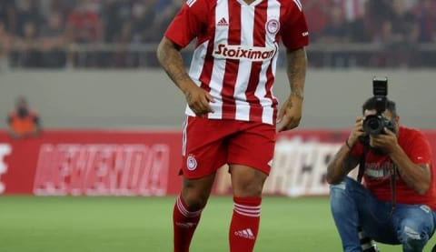 Beşiktaş'ın sol bek listesinde sürpriz isim!