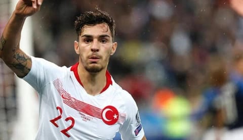 Beşiktaş'ın stoper listesinde yerli isim!