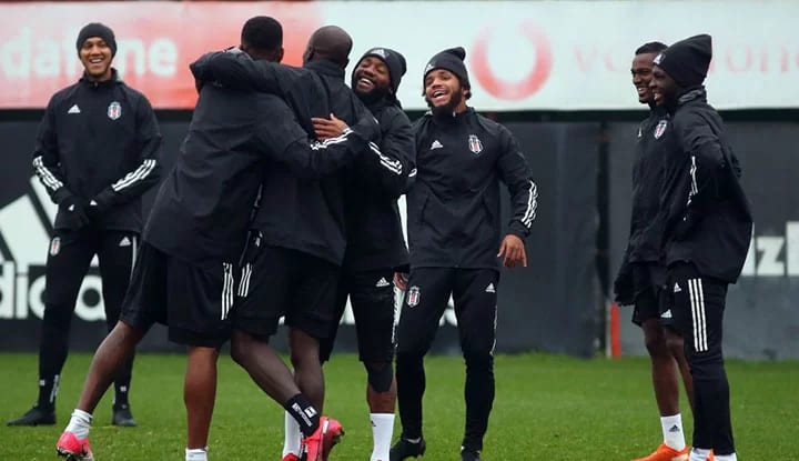 Beşiktaş'ın Tarsus İdman Yurdu maçı kamp kadrosu açıklandı! 7 isim eksik...