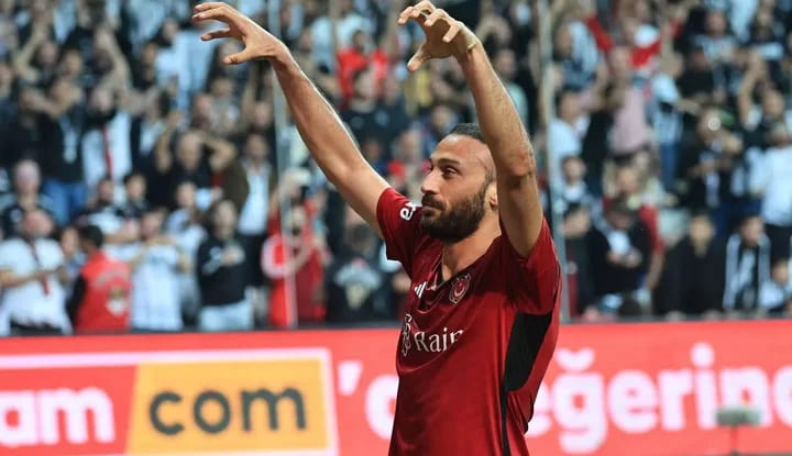Beşiktaş'ın tecrübeli isimleri Bodo/Glimt maçı öncesi konuştu! "Beşiktaş formasının..."