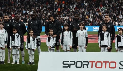 Beşiktaş'ın Trabzonspor maçı için kamp kadrosu belli oldu!