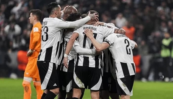 Beşiktaş'ın Twente maçı kamp kadrosu belli oldu! İşte eksikler