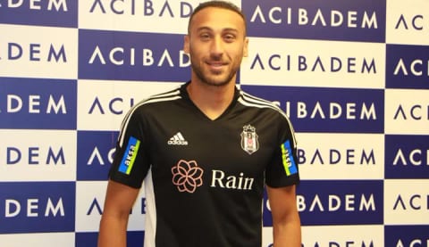 Beşiktaş'ın yeni transferi Cenk Tosun Sağlık kontrolünden geçti!