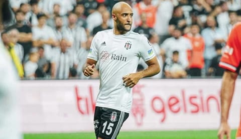 Beşiktaş'ın yıldız isminden ayrılık açıklaması!
