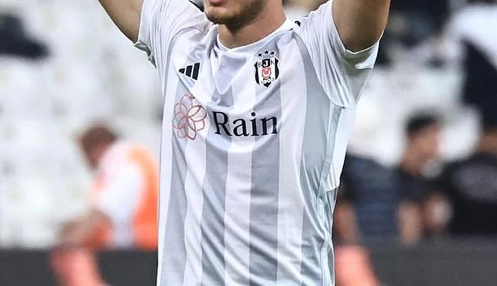 Beşiktaş'ın yıldızı için Avrupa'dan geldiler!
