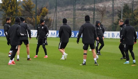 Beşiktaş'ın yıldızını hırs bastı! Teknik heyetin gözüne girdi!