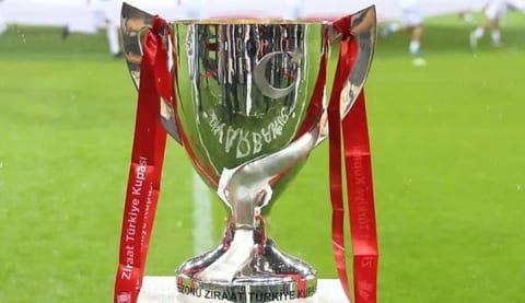 Beşiktaş'ın Ziraat Türkiye Kupası'nda yarı final rakibi belli oldu!