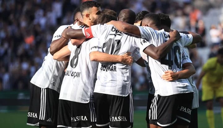 Beşiktaşlı futbolcular Akatlar’da!