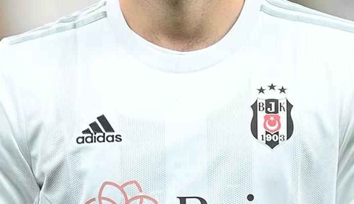 Beşiktaşlı genç oyuncuya Süper Lig'den sürpriz talip!