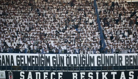 Beşiktaşlı taraftarlardan TFF'ye saat tepkisi!
