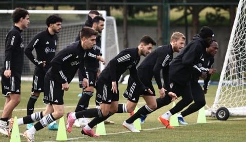 Beşiktaş'ta 10 numara plan!