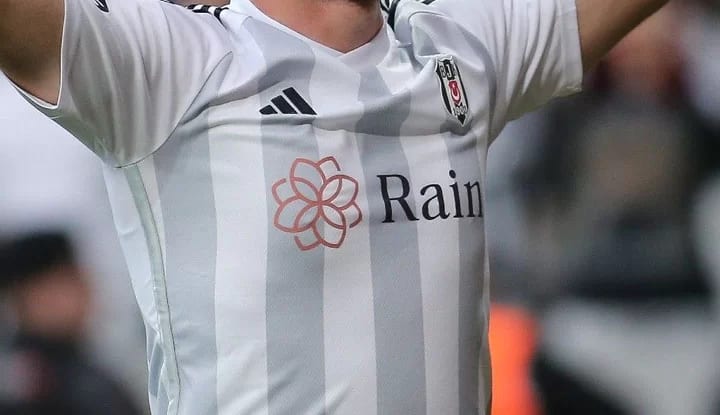 Beşiktaş'ta 13 milyon Euro'luk tasarruf hedefi! Ayrılıklar kapıda!