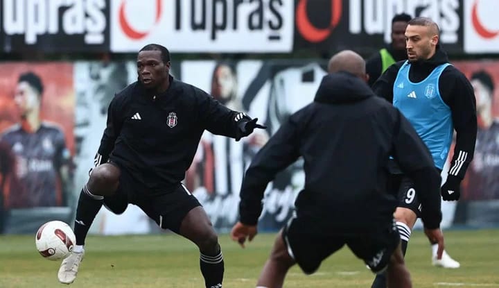 Beşiktaş'ta Aboubakar takım ile antrenmanlara başladı!