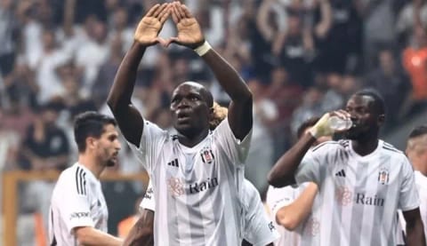 Beşiktaş'ta Aboubakar teklifleri reddediyor!