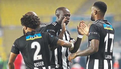 Beşiktaş'ta Aboubakar ve Larin ikilisi zirve yaptı