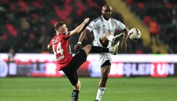 Beşiktaş’ta Al-Musrati sakatlandı!