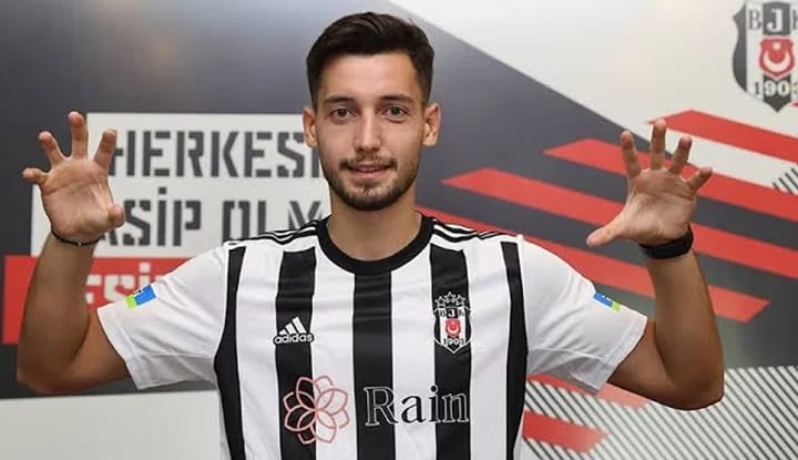 Beşiktaş’ta Antalyaspor maçı öncesi Tayyip Talha gelişmesi!