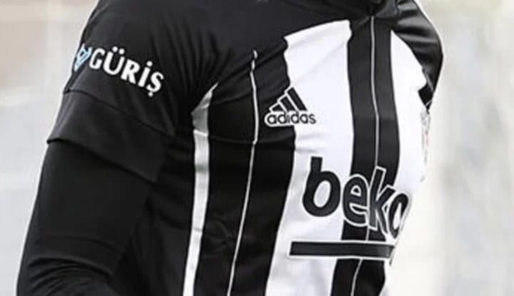 Beşiktaş'ta ayrılık kararı menajerine bildirildi! Finalin ardından dönüyor!