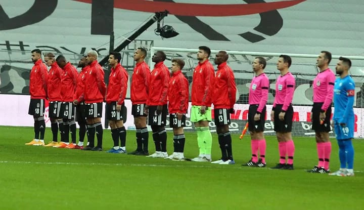 "Beşiktaş'ta bana göre vazgeçilmezler..."
