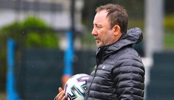 Beşiktaş'ta beklenen karar çıktı! Sergen Yalçın değiştiriyor!