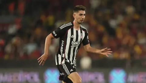 Beşiktaş’ta Demir Ege Tıknaz gelişmesi!
