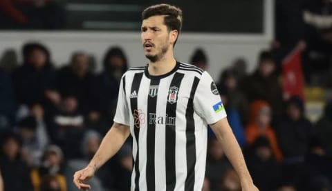 Beşiktaş'ta derbide Salih Uçan'dan beklenti büyük!