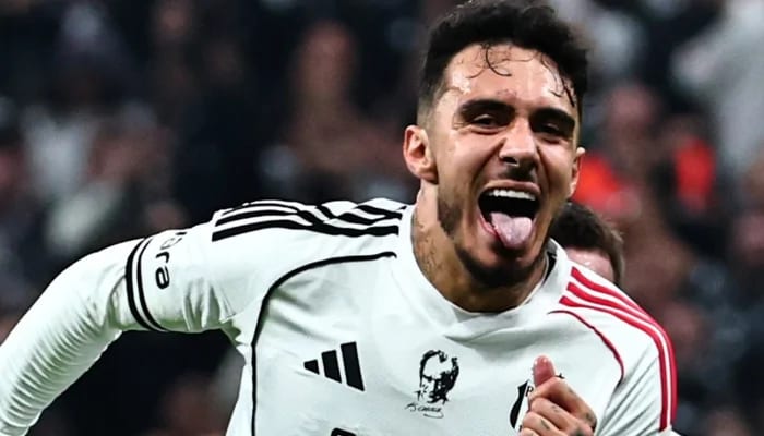 Beşiktaş’ta Emirhan Topçu gelişmesi!