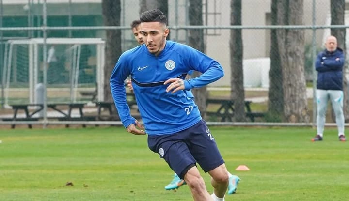 Beşiktaş'ta Emirhan Topçu sesleri!