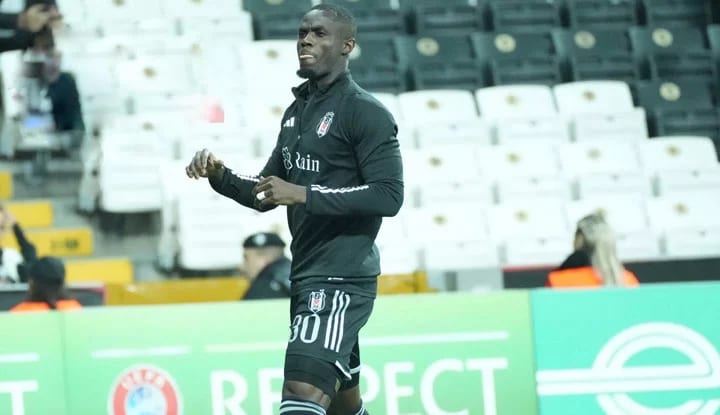 Beşiktaş'ta Eric Bailly sakatlandı!